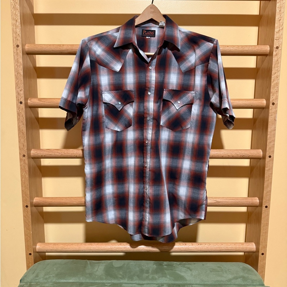 Men's Casual Plaid Button-Down Shirt - Black and Red